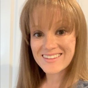 Meet your Posher, Abigail